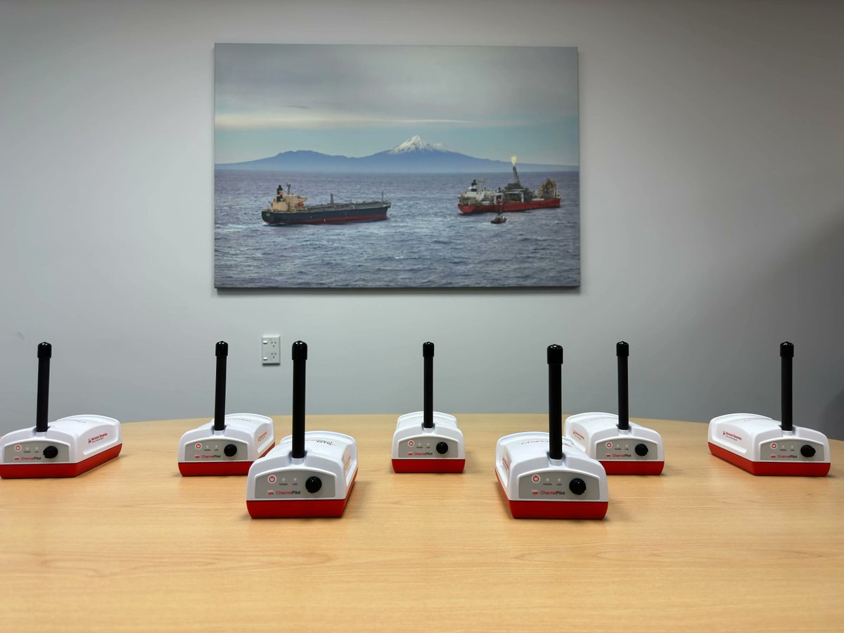NavicomDynamics's tweet image. Check out our latest order of ChannelPilots&apos; &amp;amp; ChannelPilot RTKs&apos; shipped out late last year to the USA!  

How good do they look?! Comment below 👇 

#ChannelPilot #ChannelPilotRTK #PortablePilotUnit #NavicomDynamics