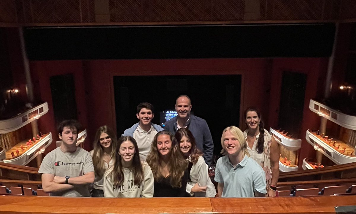 PineCrestSTEM's tweet photo. #pcupperschool Astronomy class at Dr. Neil deGrasse Tyson’s show at the Broward Center- future astrophysicists in the house! #pccollaboration #pcscience #pcilab https://t.co/n5hHyVPni7