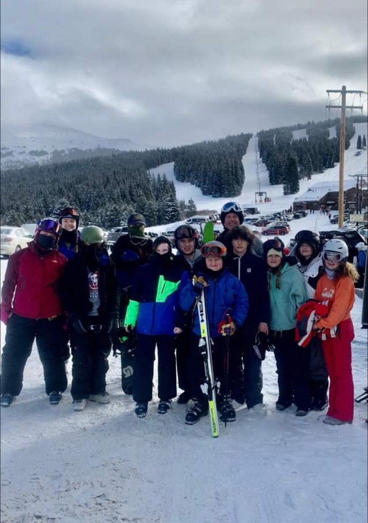 Grace Presbyterian #HighlandsRanch #Colorado 
Youth group ski trip January 2023.
#travelTuesday
#Presbyterian #pcusa #youth #ski #trip #winter