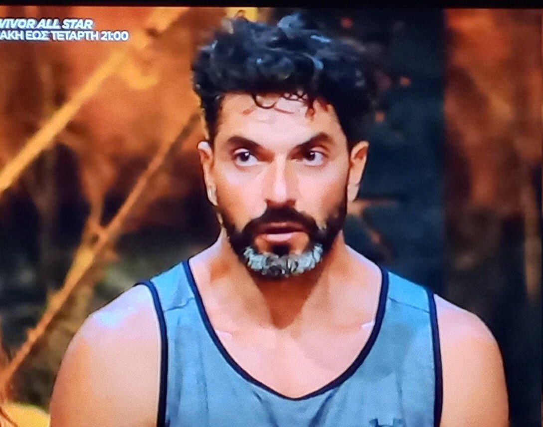 Antonis984's tweet photo. Λιγότερη γκρίνια Γιώργο μου …. Έχω ελπίδες να πάω ψηλά τώρα  #survivorGR https://t.co/LhlbyZQNuS