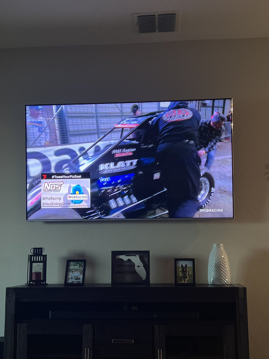 Just got home first thing that gets turned on is the Chilli Bowl! #tweetyourfloseat <a href="/FloRacing/">FloRacing</a> <a href="/NosEnergyDrink/">NOS Energy Drink</a>
