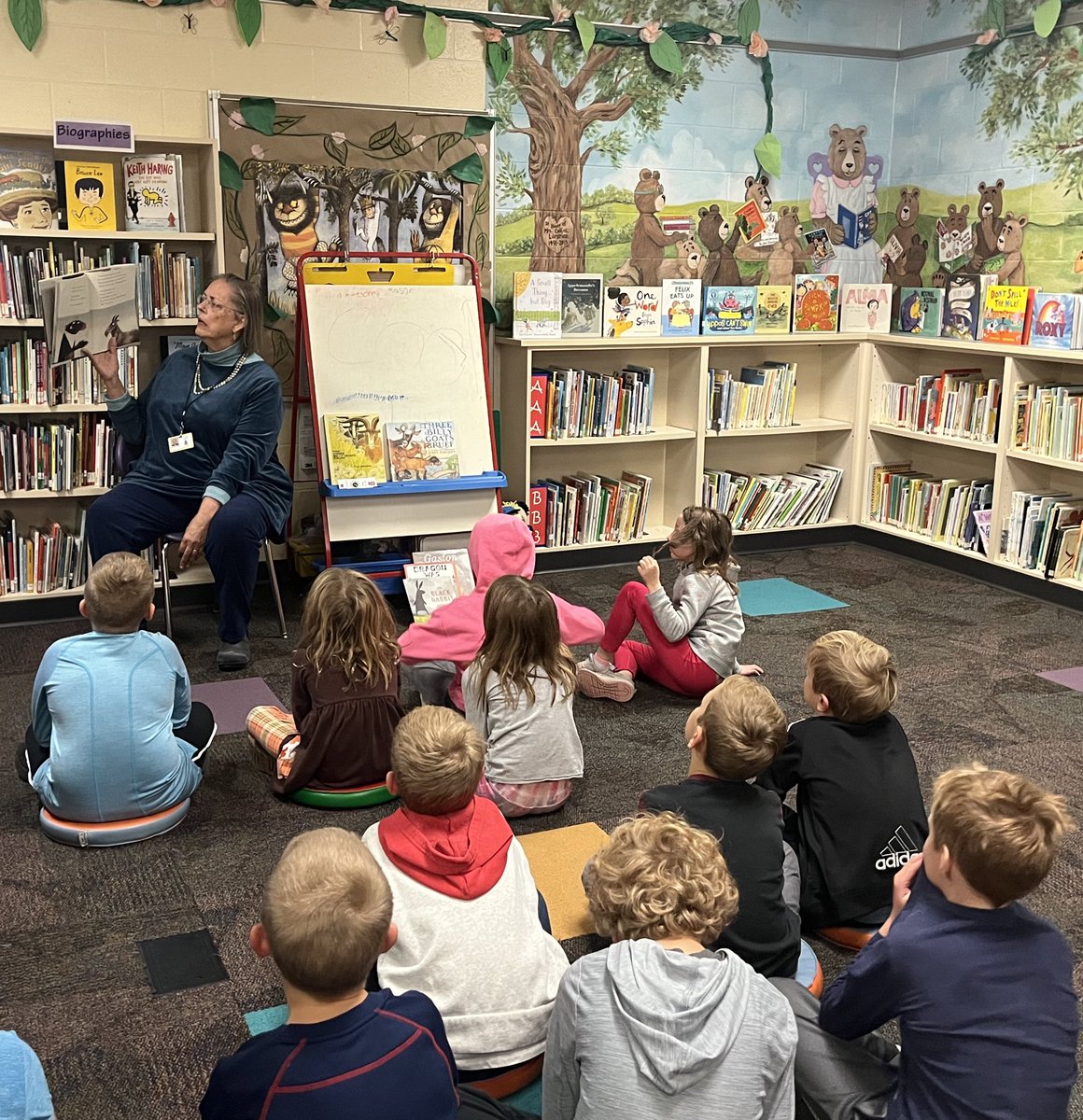 We’ve had some pretty amazing guest readers in the library recently! 😍 #ItsWorthIt #ProudToBeABear