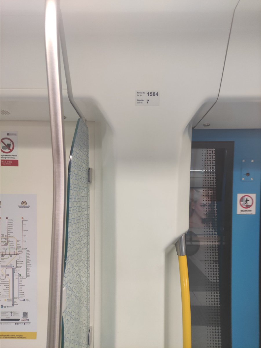 fadzil78's tweet photo. @askrapidkl Tak dapat dengar pengumuman destinasi. MRT hala ke Kajang. https://t.co/NBhrlKJb41