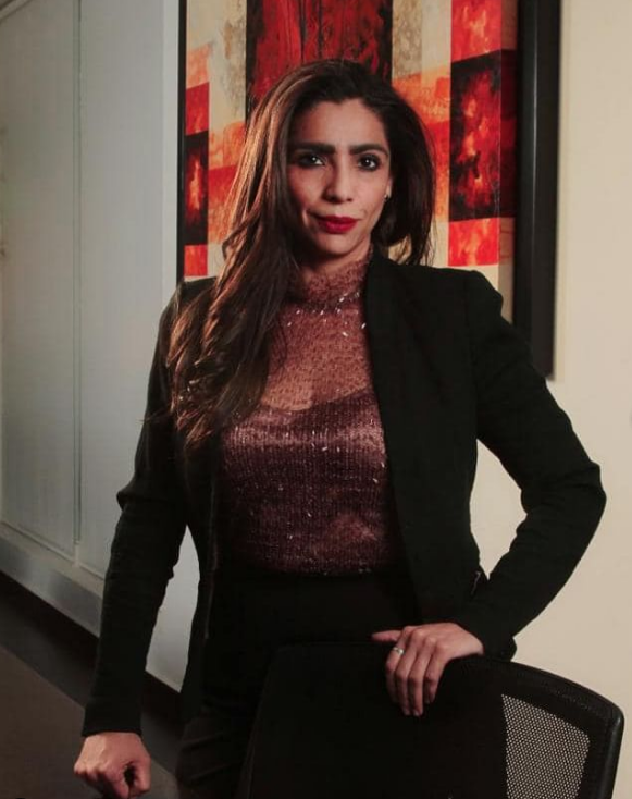 TopsMexicoM's tweet photo. ¿Quién es Gina Estrada Aguirre?

Es Fundadora y Presidenta de Mujeres Aduaneras, única asociación en México integrada por mujeres especialistas en Comercio Exterior. 

Es acreditada como "experta aduanera" por la (OMA). 
@GinaEAguirre
#ginaestrada #mujer #mujeres #mujereslideres https://t.co/bdEwXBrQ4p