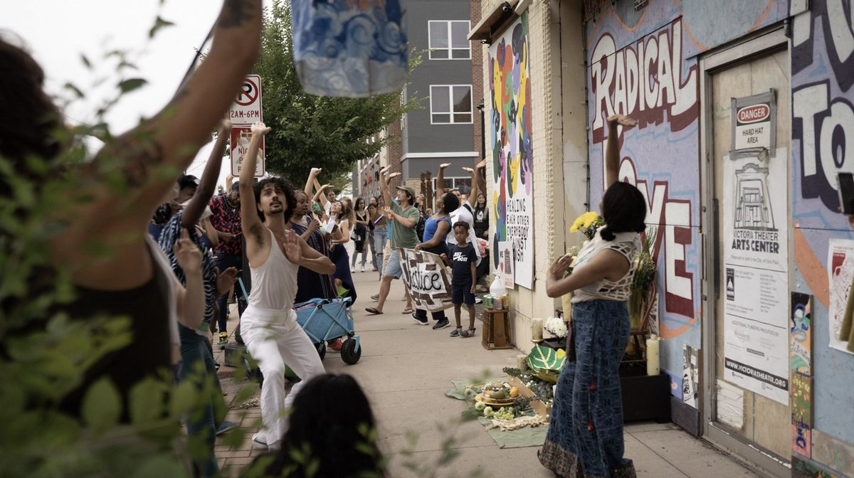 NEA grants to  Ananya Dance Theatre &amp; MN organizations. ananyadancetheatre.org/2023/01/nation…