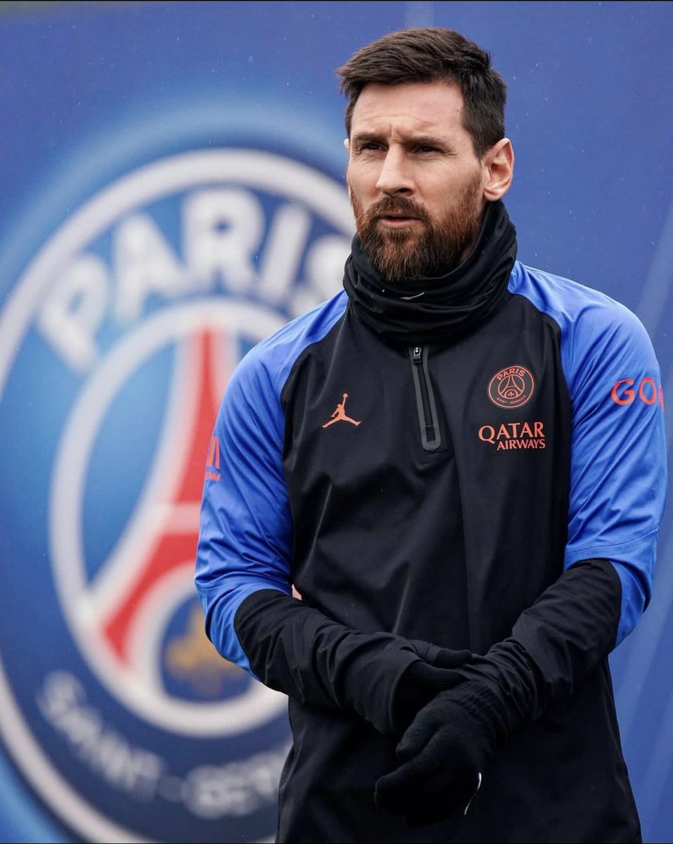 bautijx's tweet photo. Mañana vuelve leo. No me importa nada más 🐐 https://t.co/os60bj2NlL