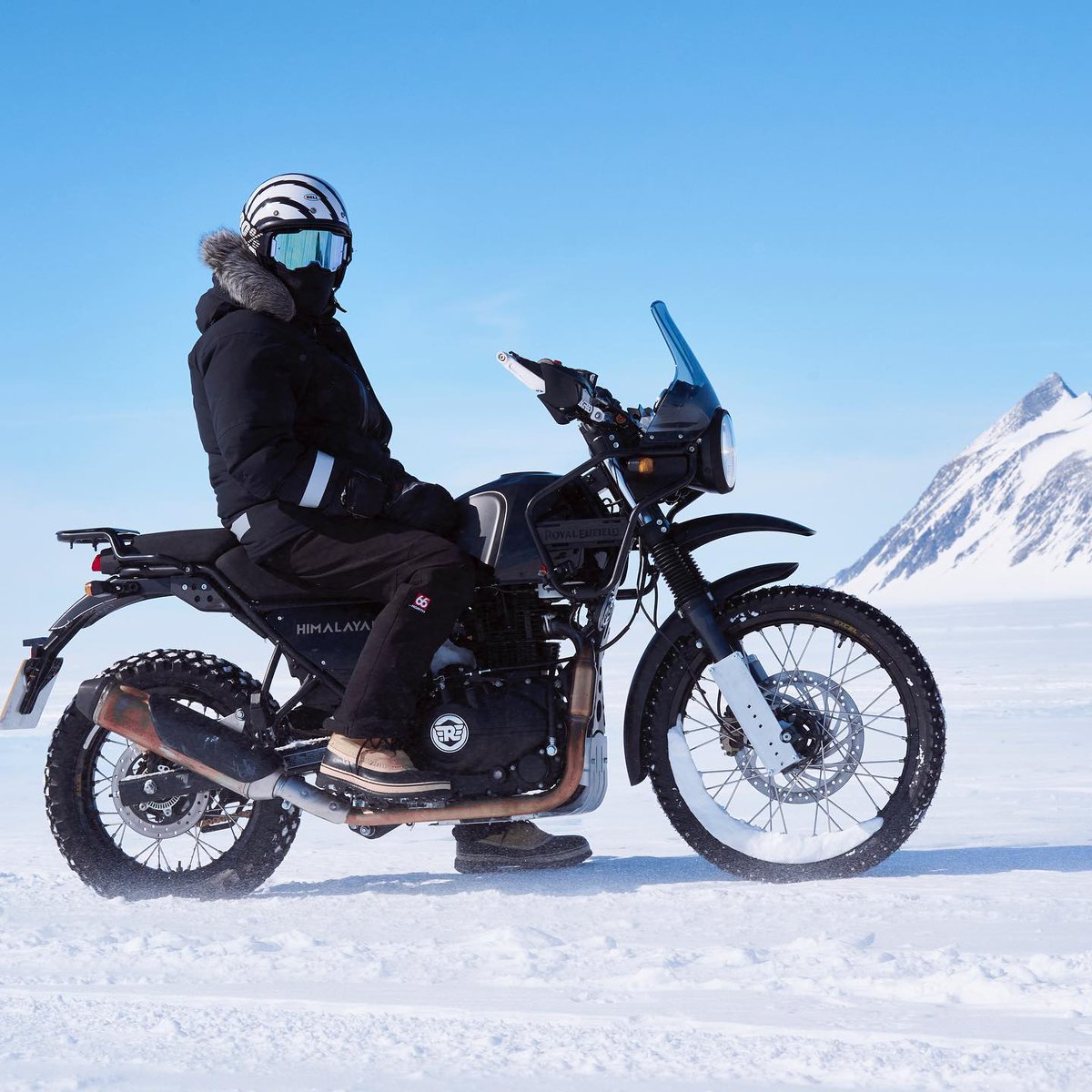 ちょサムof極寒Gotham空中おきゃんぴー
そして林道へ
#ロイヤルエンフィールド #セロー #キャンプ #royalenfield #Stranger #ドンシーゲル #秩父 #ヒマラヤ #himalayan #コジコジ #msr