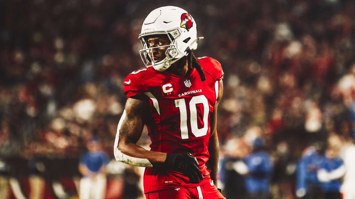 ColeJacksonFB's tweet photo. There's just something about a Cardinals receiver...

#RavensFlock https://t.co/jVl7teCwPt