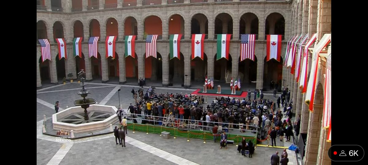 EMPosts's tweet photo. Message to the media from Biden, AMLO and Trudeau running ONLY one hour late to start in the courtyard of the National Palace in Mexico City.
🇺🇸🇲🇽🇨🇦
#Threeamigossummit #mexicotime https://t.co/tTsjycr2UW