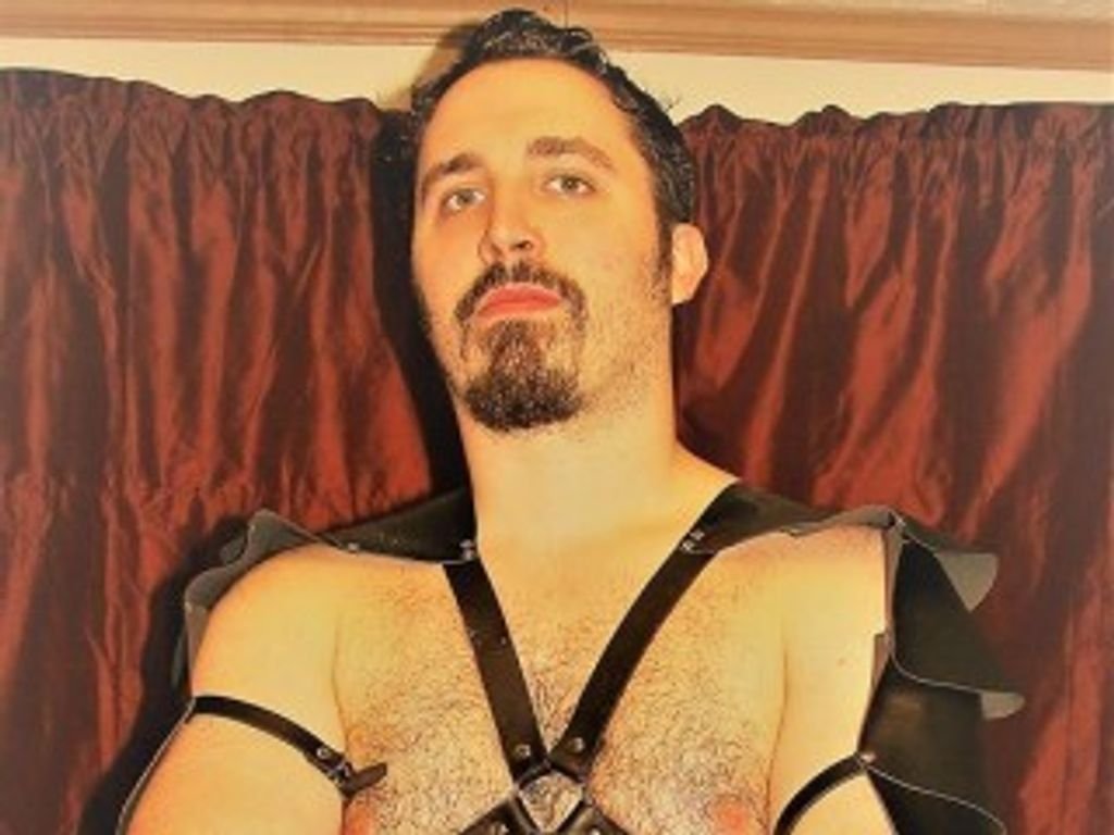 MetalStudMaster On Twitter I m Online Right Now On Skyprivate Pay metalstudmaster-on-twitter-i-m-online-right-now-on-skyprivate-pay