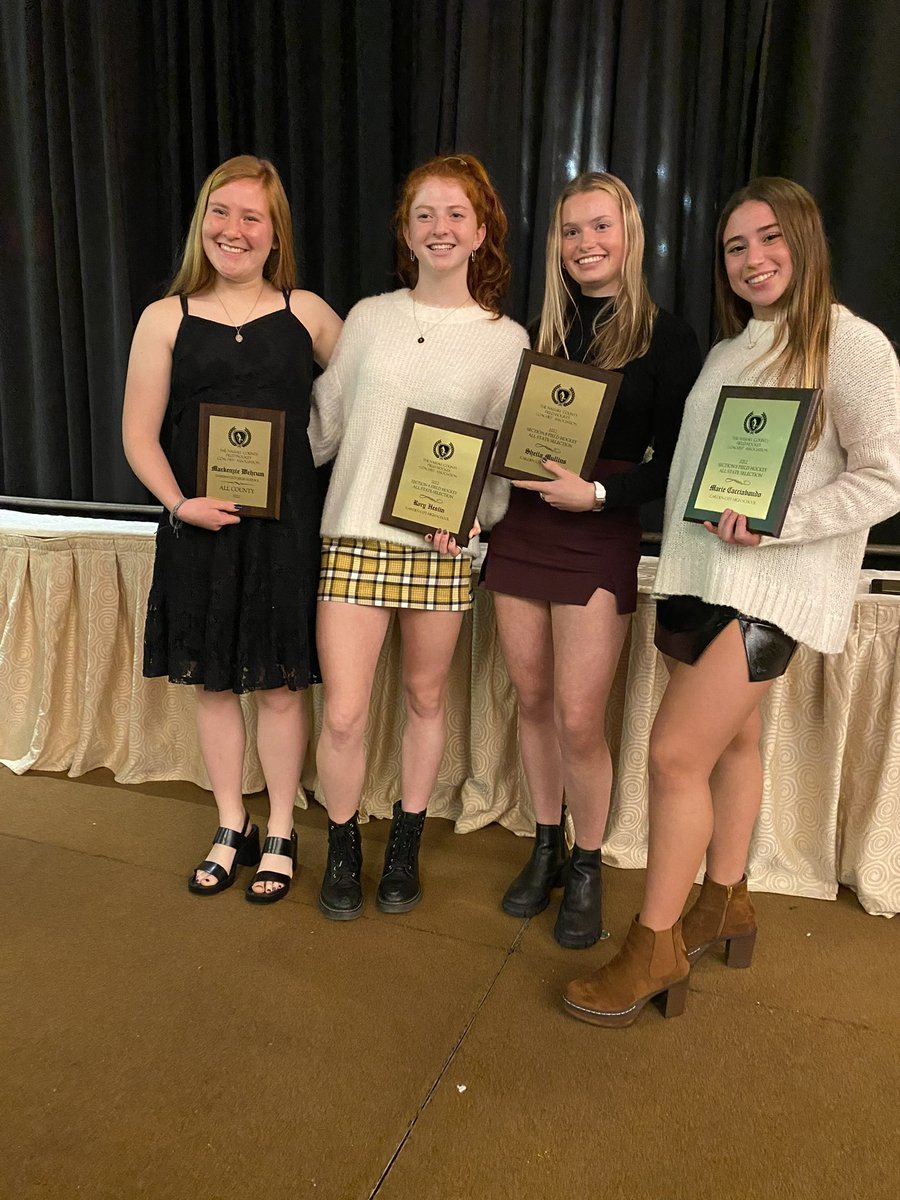 MrsLavelle's tweet image. We are full swing into the winter season … but I’m throwing it back to the fall when we honored such a special group of #GCFH🏑❤️ athletes. “Don’t cry because it’s over. Smile because it happened.” #HEYRED