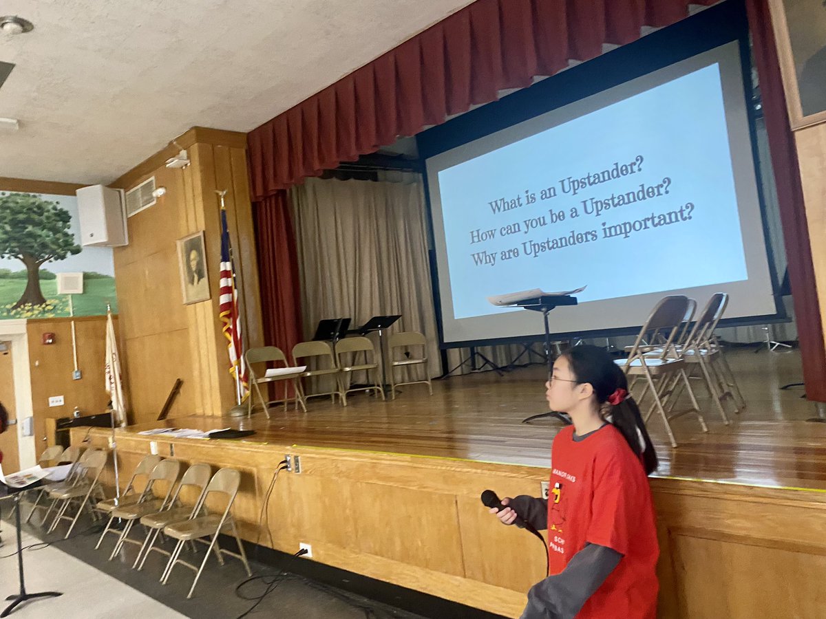 So #proud2bnhpgcp of these amazing Caring Ambassadors celebrating Upstander Appreciation Week <a href="/ManorOaksNHPGCP/">Manor Oaks School</a>! <a href="/Lorigayle0903/">Lori cohen</a> <a href="/JaneRuthkowski/">Jane Ruthkowski</a> <a href="/GiraldeLaura/">Laura Caines-Giralde</a>