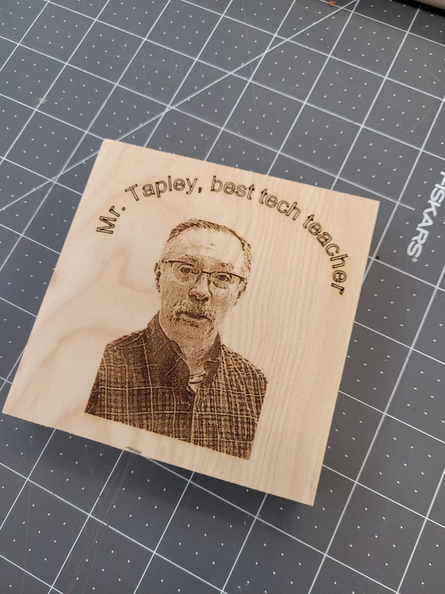 Student #autonomy is always at the forefront in the <a href="/FHSkats/">Fredericton High School</a> #Innovation Lab. This #SkilledTrades student was overjoyed to make this solid maple coaster for their favourite teacher using the <a href="/glowforge/">Glowforge</a> and the <a href="/Inventables/">Inventables</a> #xcarve <a href="/brilliant_labs/">Brilliant Labs / Labos Créatifs</a>