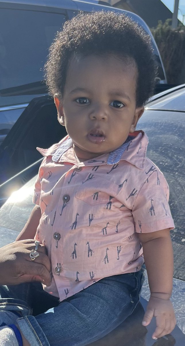 JaayGee83's tweet photo. From the oldest to the youngest I love y’all unconditionally💙💪🏾💯 https://t.co/mxbGVDZK7g