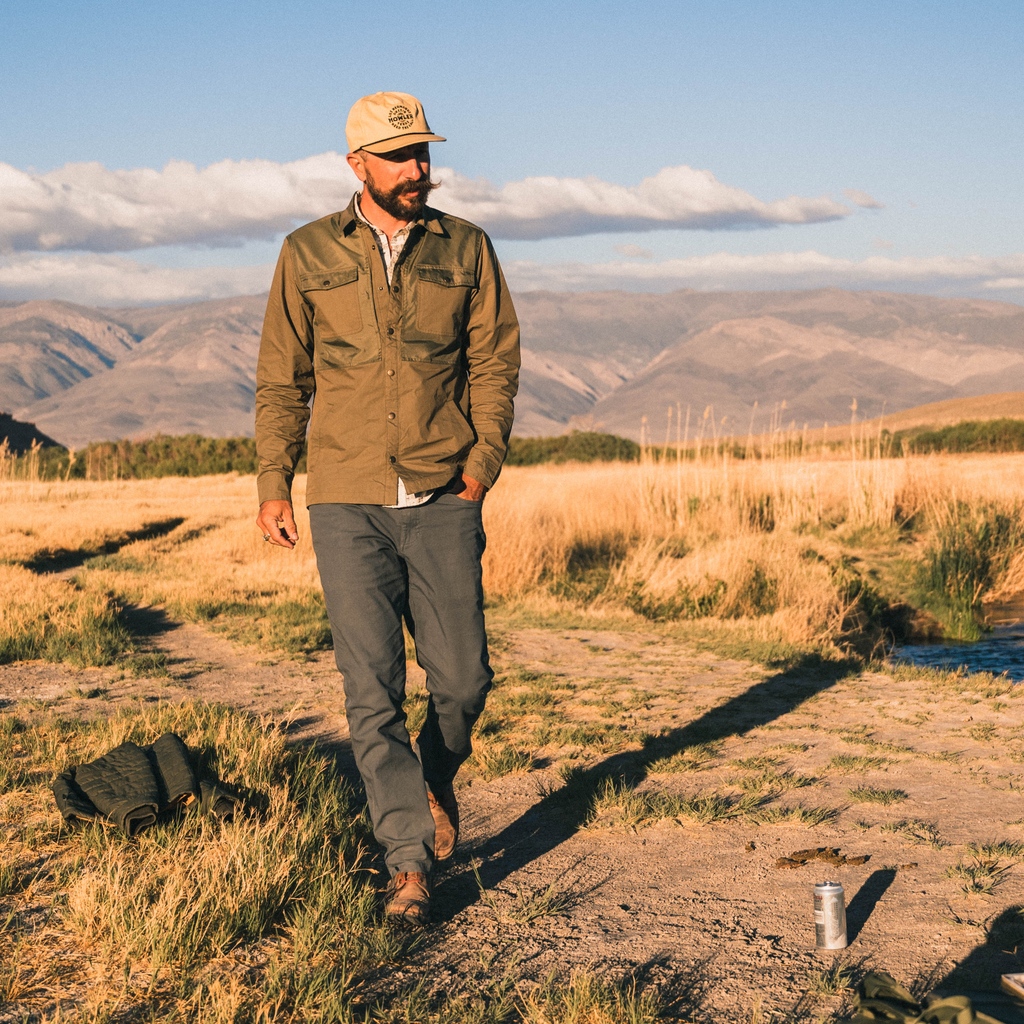 HowlerBros's tweet image. // MANAKIN STABLE COAT // Ready for the stable, ready to be a staple. The Manakin Stable Coat goes on easy, looks cool and dresses up or down for all kinds of occasions.

HEED THE CALL

#stablecoat
#versatilejacket
#napoleonpockets
#barnjacket
#howlerbros
#heedthecall