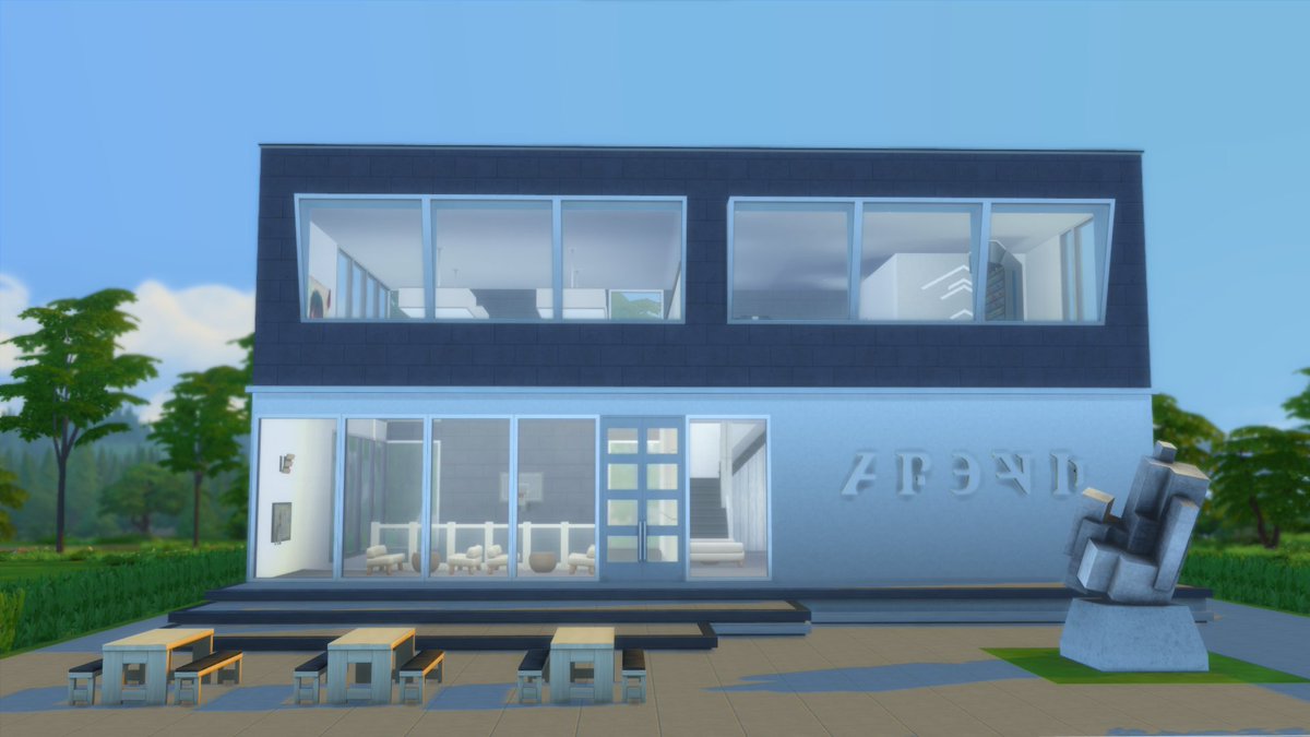 MegAmeliaUK's tweet photo. I quickly built a gym. The layout is somewhat based on the gym I go to, but I've made it so it's more sensible for Sims to use! Gallery ID: MegAmelia98 
#TheSims4 #ShowUsYourBuilds #TheSims https://t.co/QZLmTfCELF