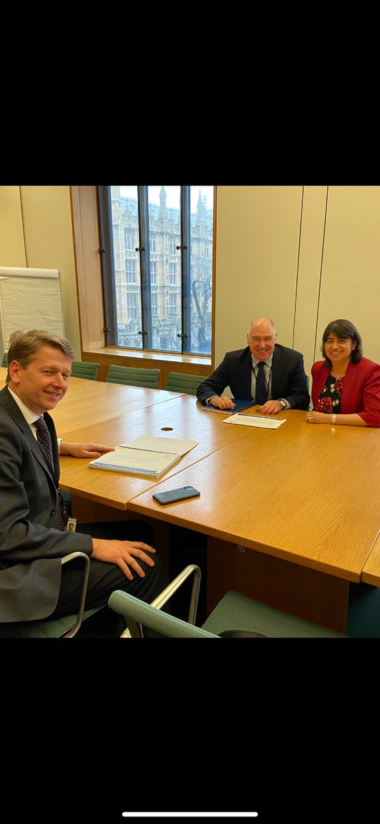 Really useful meeting today with Hounslow Sport Impact’s @AlanWatkinson1 meeting Robin Walker MP, Chair of the Education Select Committee. We discussed school sport funding & work of the Schools Active Movement. Alan was @Mo_Farah’s PE teacher and has a lifetime of experience.