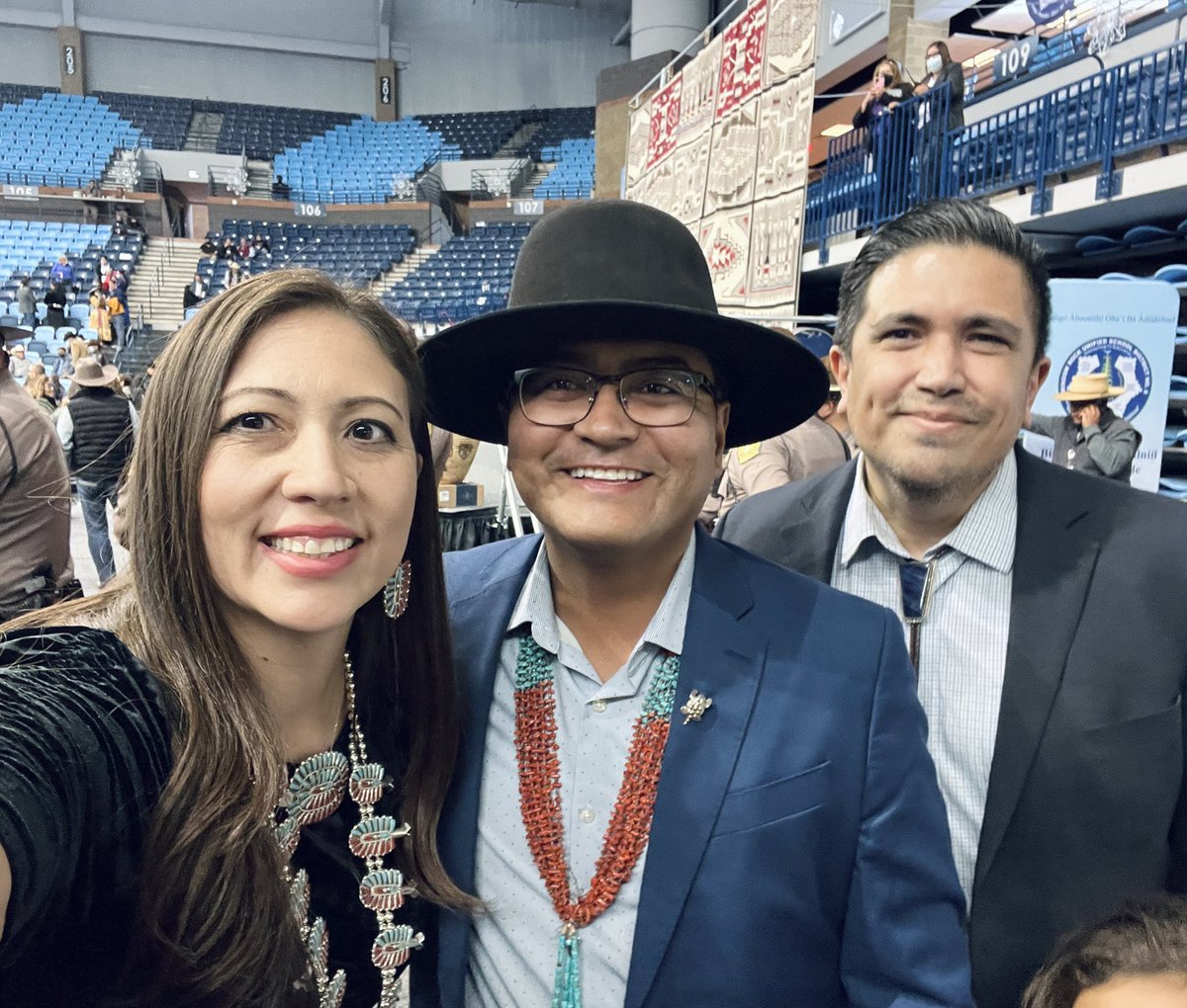 GingerForAZ's tweet photo. This morning’s inauguration of my friend @BuuVanNygren as Navajo Nation President was truly special!🪶He’ll lead w/compassion &amp; work to provide opportunities to lift up Navajo communities. Congrats Buu, First Lady @NygrenJasmine, &amp; the entire Nygren-Montoya administration! 💛 https://t.co/VqgAbQPF0a