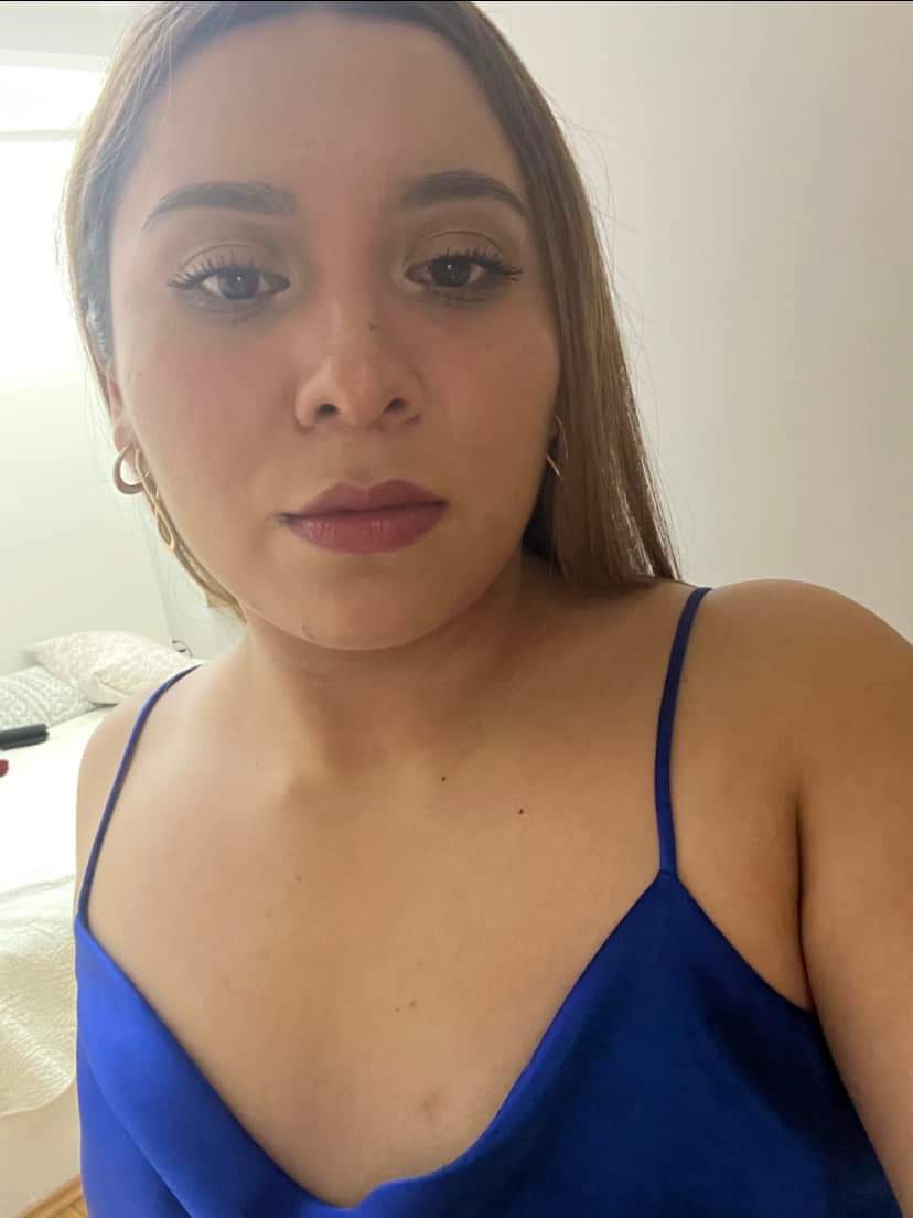 KonnieRaya's tweet photo. Hacemos pública la “desaparición” de nuestra hermana jonatica Frida Karina Cruz López que en realidad está privada de su libertad por parte de su familia donde también está siendo violentada física y psicológicamente, tememos por su seguridad, su libertad y su vida.
AYUDEN CON RT https://t.co/t5wJ2o9ysN