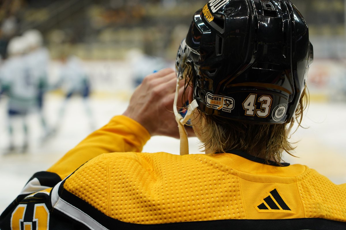 penguins's tweet photo. Mental health care matters.

Help us help our community. Proceeds from tonight's #HockeyTalks auction benefit @pensfoundation mental health initiatives.

Bid now: https://t.co/kRQyNDYnfk https://t.co/WYfGTbDJ06