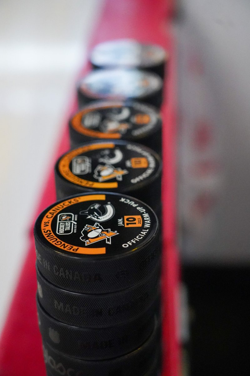 penguins's tweet photo. Mental health care matters.

Help us help our community. Proceeds from tonight's #HockeyTalks auction benefit @pensfoundation mental health initiatives.

Bid now: https://t.co/kRQyNDYnfk https://t.co/WYfGTbDJ06
