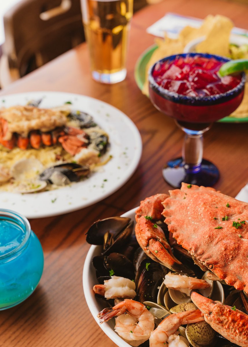 Moby Dick Restaurant tweet media