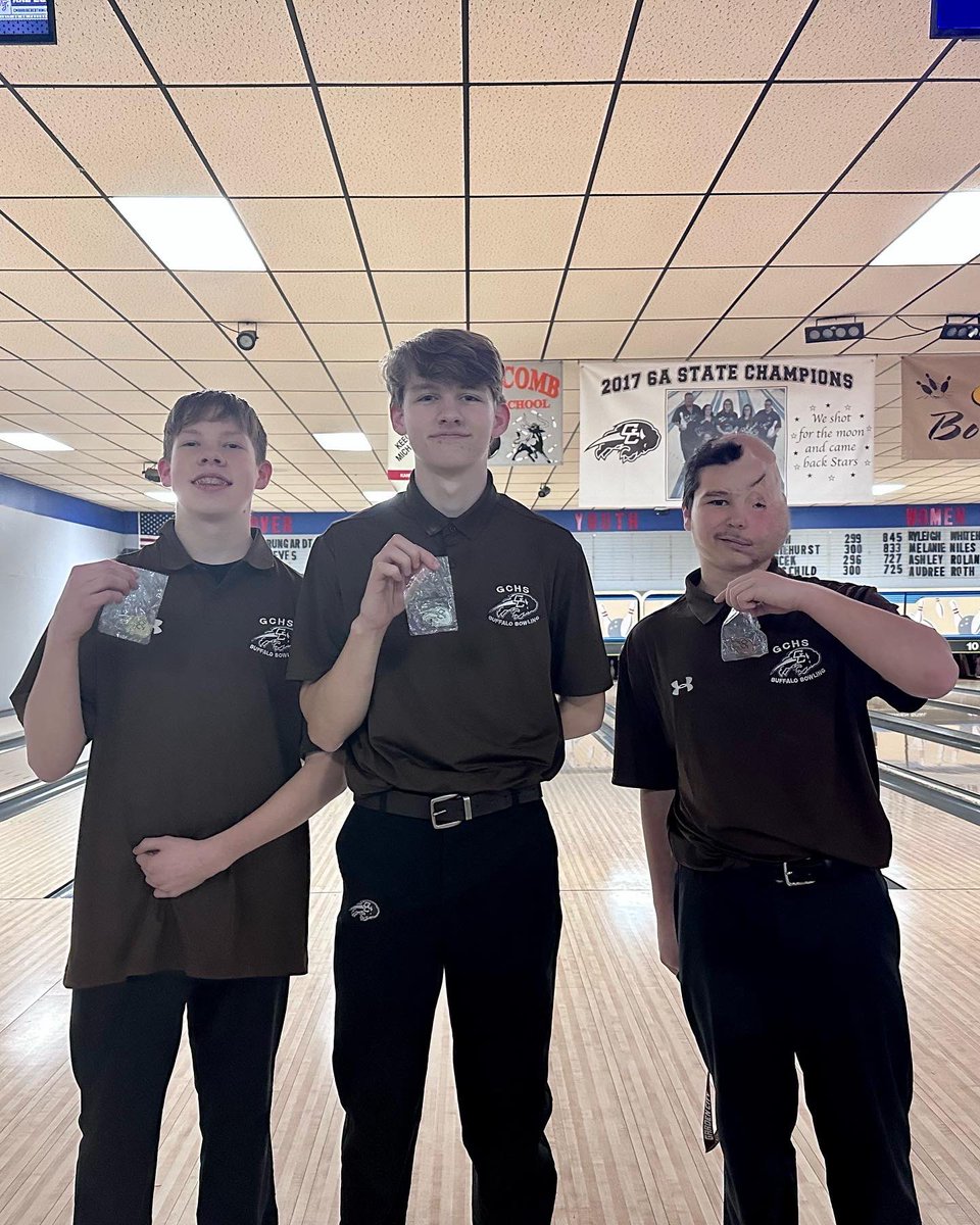 Medalists of the day!  We had a total sweep of the medals and almost all of the points!!!  Way to go buffs!