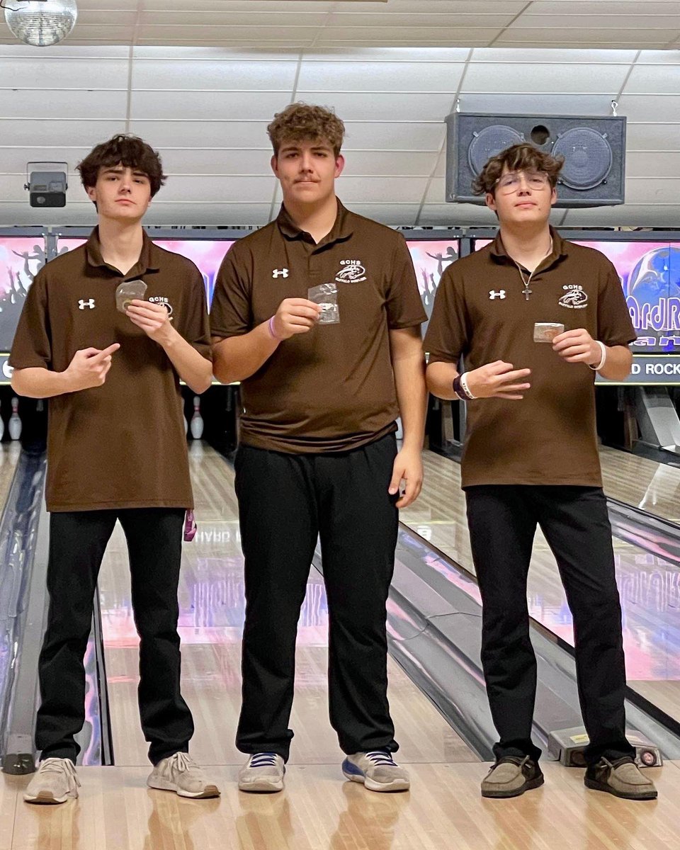 GCHSbowlingbuffs tweet media