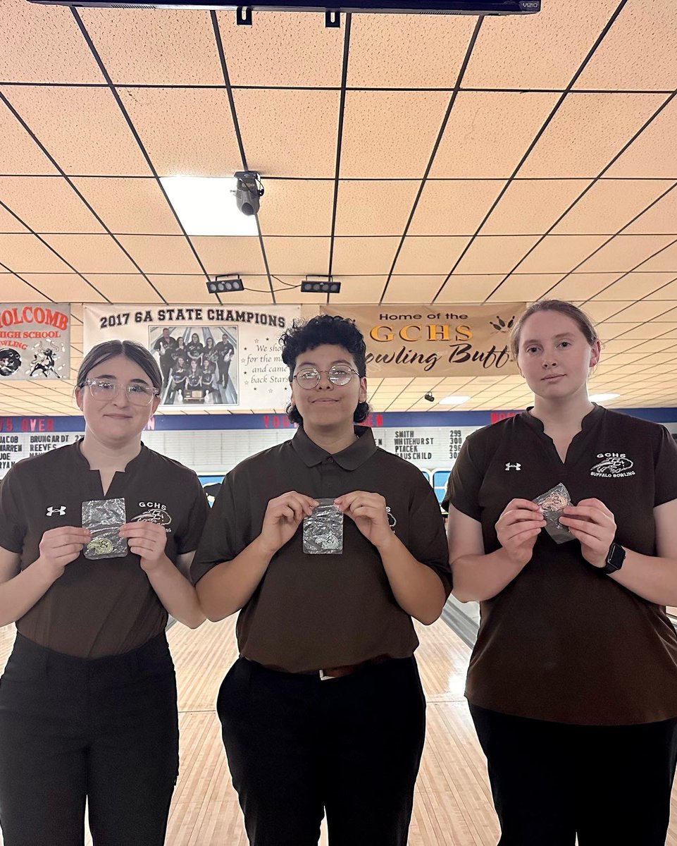 GCHSbowlingbuffs tweet media