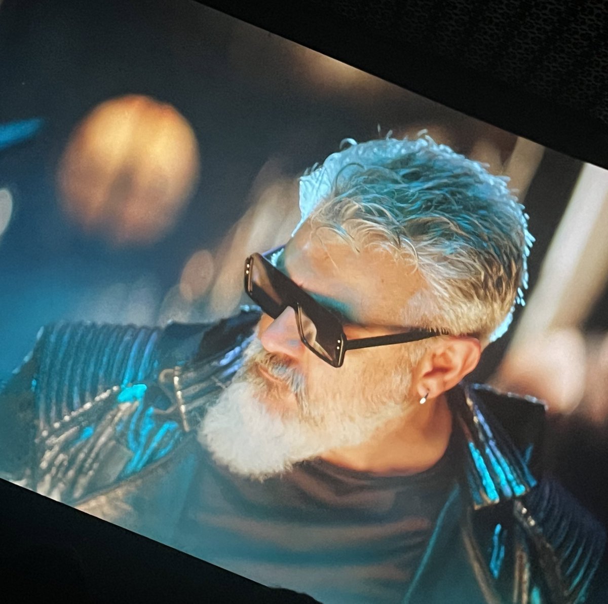 light_camaction's tweet image. #Thunivu -

Vera Ragaaam aana First Half…
His charisma and Attitare at heavy point.
A serious and most happening issue is conveyed and explained in Humorous manner.

Must watch🥳