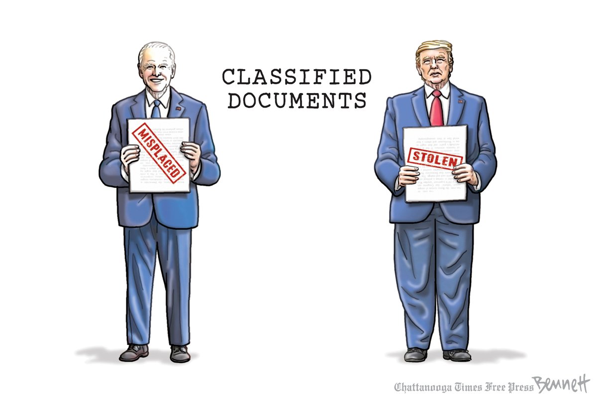 BennettCartoons's tweet image. 1/11/2023- Classified Documents #TrumpDocuments #BidenDocuments #ClassifiedDocuments #maralagoraid tinyurl.com/397pft5x