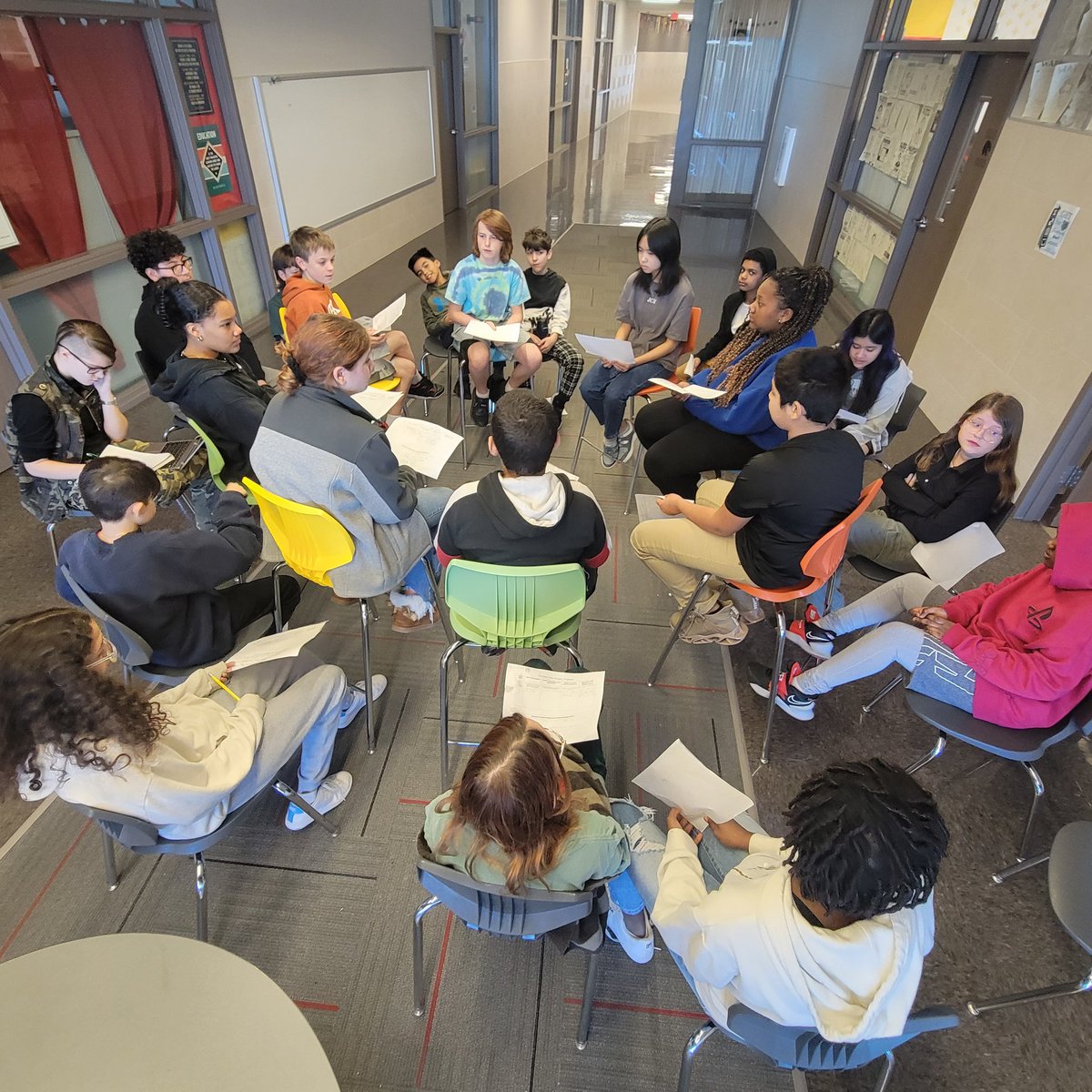 I loved seeing 6th grade social studies  students participate in a socratic seminar today. What great discussions!!
#everypanther <a href="/VistaRidgeMS/">Vista Ridge Middle</a>