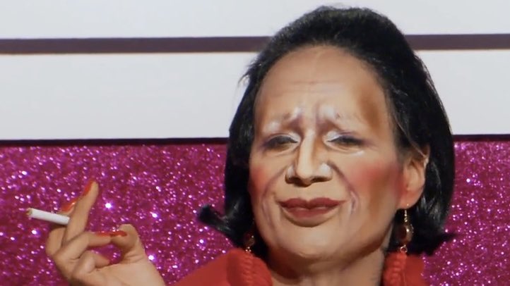 dengay0229's tweet image. Purple mittens