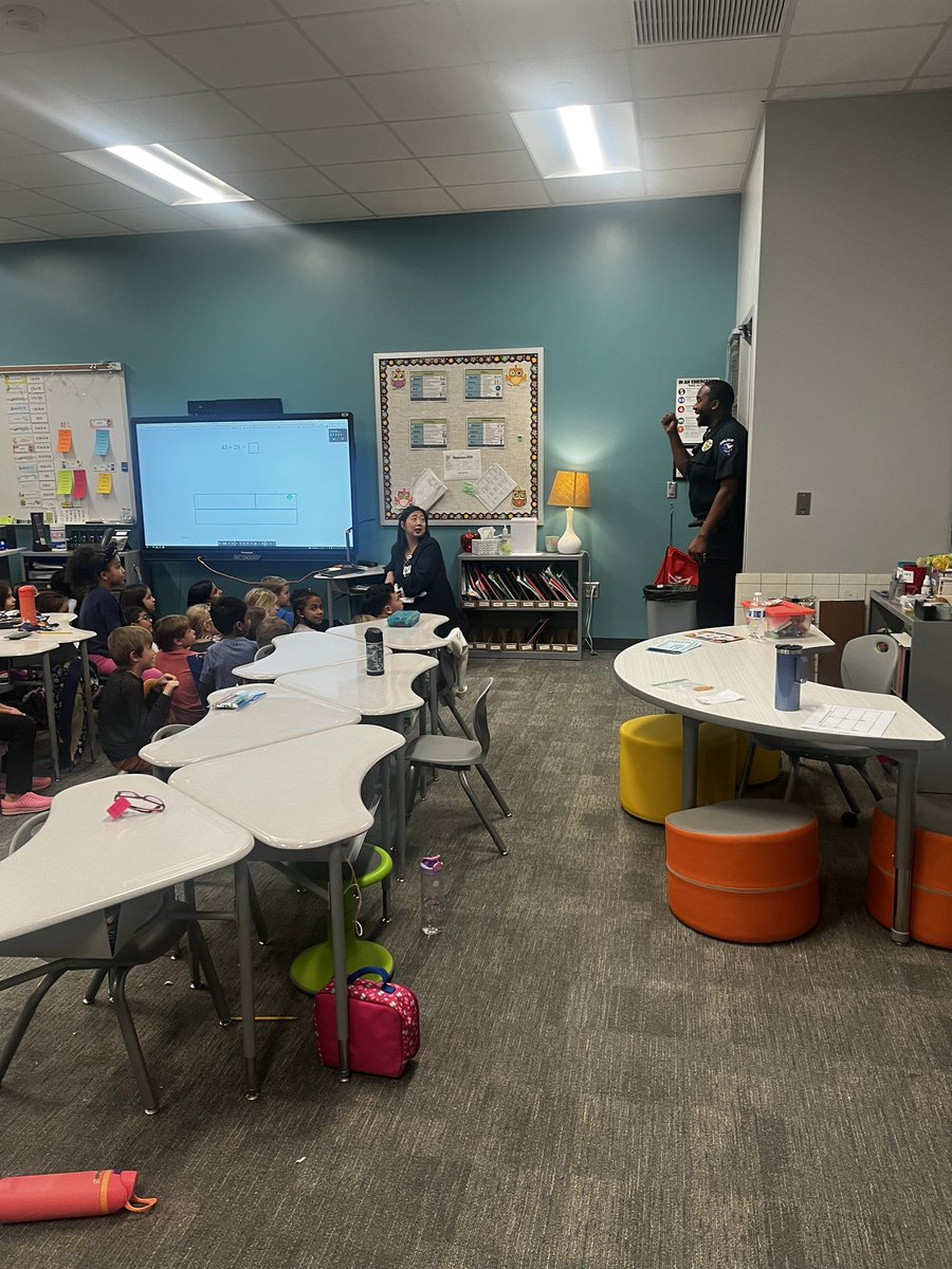 Mrs. Lee tweet media