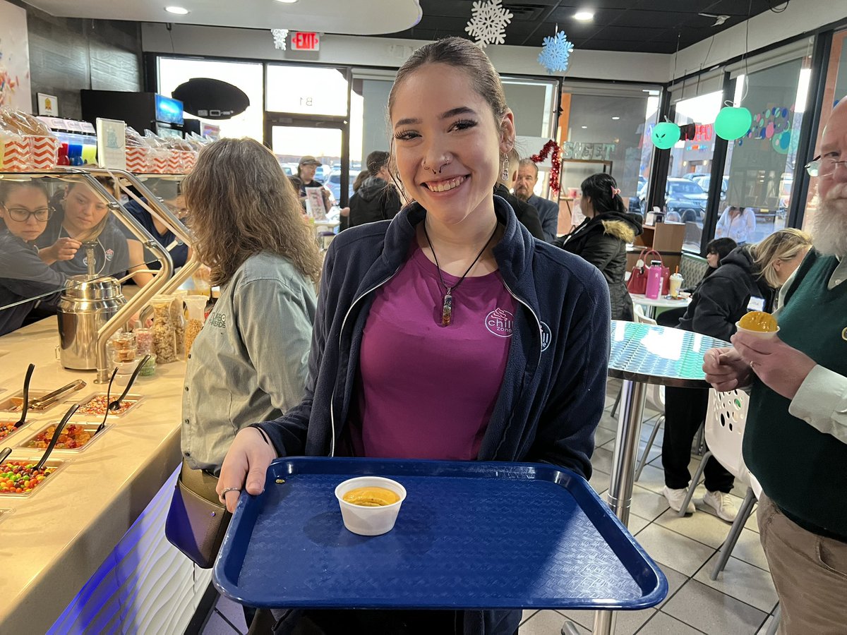 RRRchamber's tweet photo. First Business After Hours networking event of 2023! #supportlocalbusiness #netwokring #business #chamberofcommerce @chillzonenm https://t.co/IqiwYOft9B
