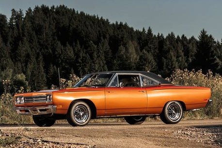 pinterest.com/pin/3501549397…
deviantart.com
69 RoadRunner by AmericanMuscle on DeviantArt

::.R.::    🧐
