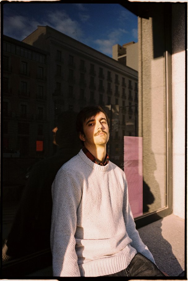 Manuel Vicioso photographed by <a href="/sammbohorquez/">Sam</a> in Madrid, Spain x Who We Are 200 on <a href="/foundation/">Foundation 🌐</a>

↳foundation.app/@obscuradao/wh…