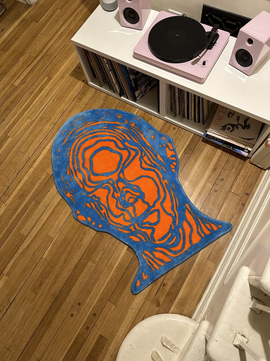 New rug who dis 🎨