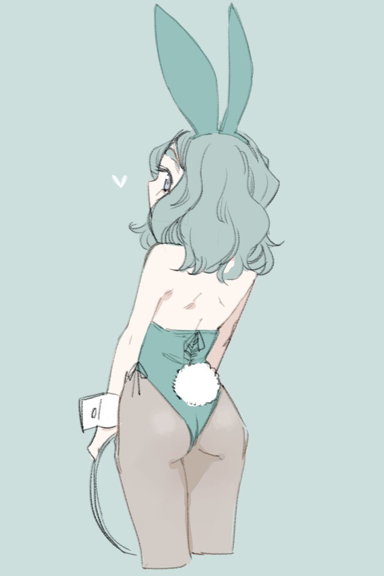 ちびっこちゃんバニーのバックショット。背中紐タイプだから誰かに締めてもらわないといけないな???🤔 #ちびっこちゃん朝活 