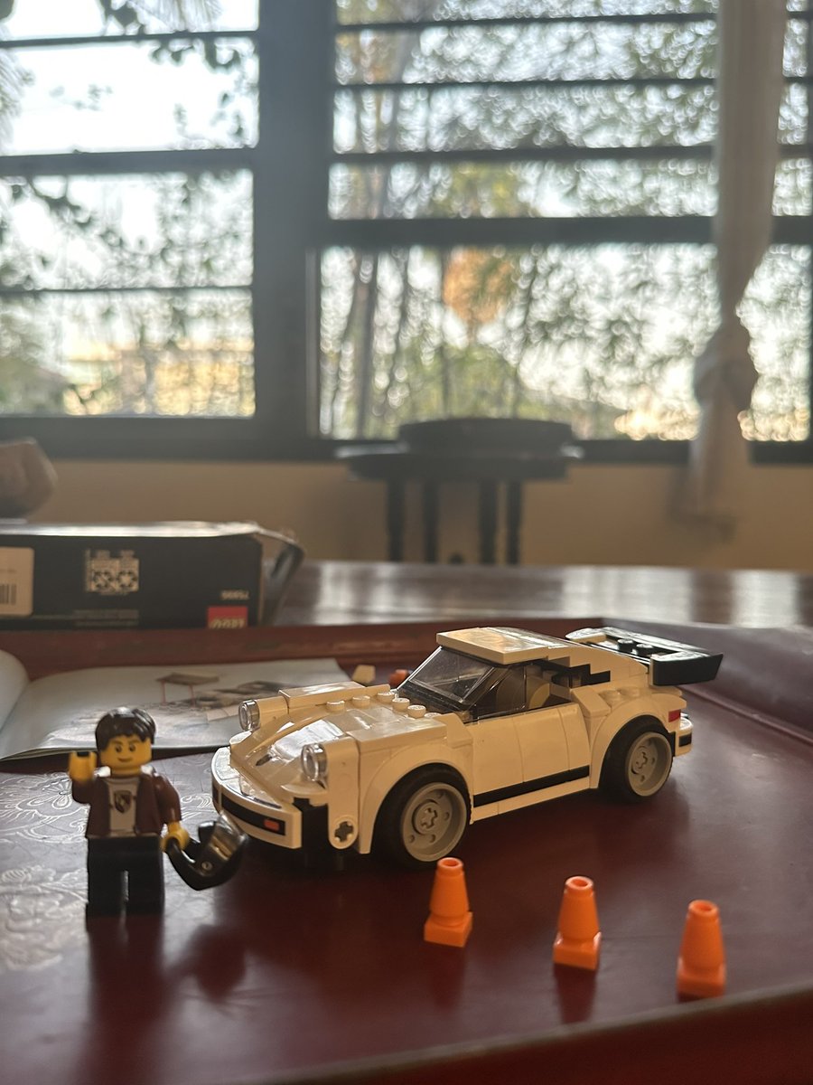naderabadi's tweet photo. @LEGO_Group Both! https://t.co/WUJjEmaipp