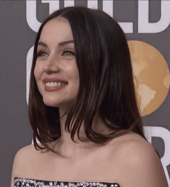 ana de armas archive (fan acc) on Twitter "RT anadearmasdaily ana de