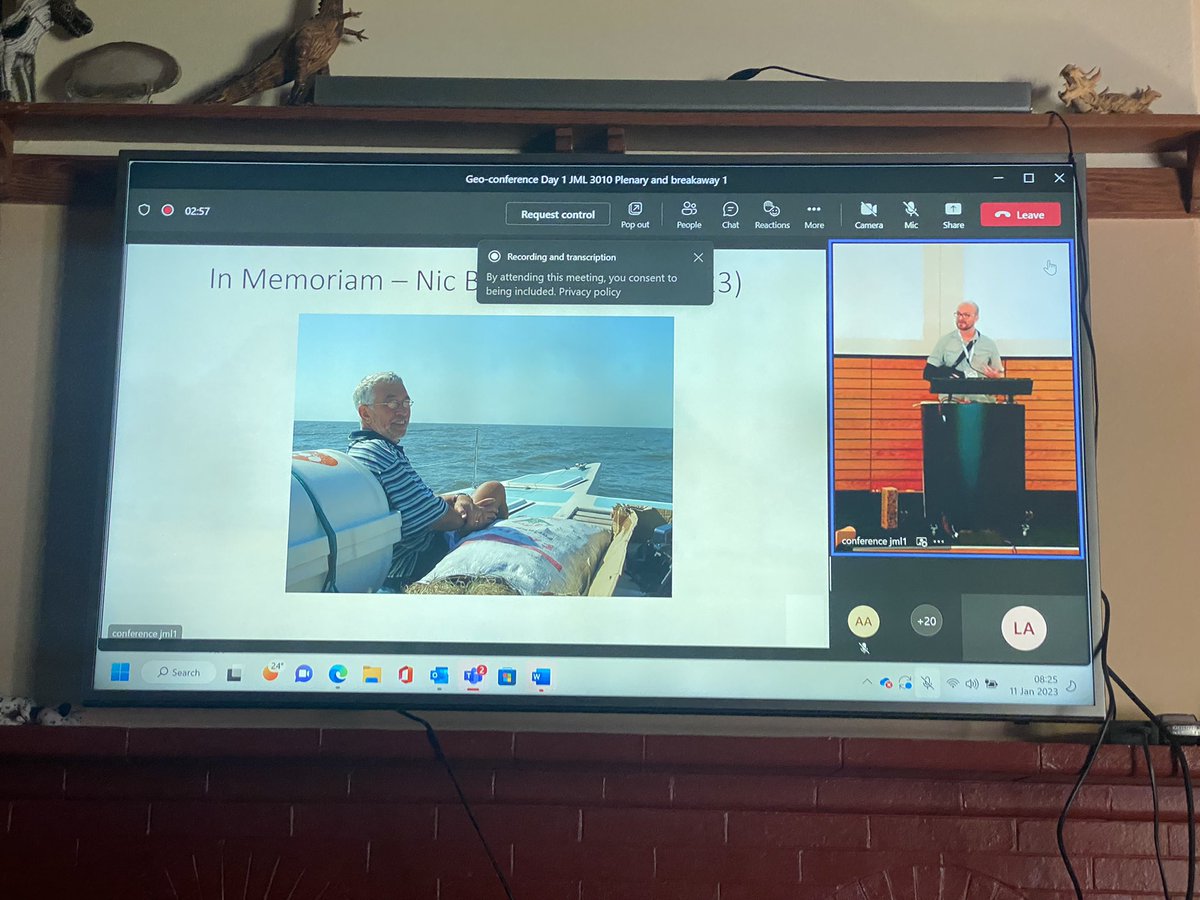 GeophysicsWebb's tweet photo. Start of #Geocongress with a heartfelt tribute to Prof. Nic Beukes by Bertus Smit and Judith Kinnaird. Nic passed away on Monday evening. https://t.co/aiAUIqTn7c
