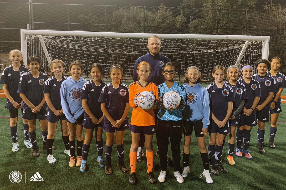 San Francisco Elite SC (@sfelitesc) on Twitter photo PSA: some much needed team love right here from all of us! Sending our most sincere congratulations to our 2012 Girls Blue squad and Coach Kyle on winning the <a href="/NorCalPreSoccer/">norcalpresoccer</a> Premier Division, the absolute highest possible level for our U11 girls.
#ForTheBay | #SiempreComoUno PSA: some much needed team love right here from all of us! Sending our most sincere congratulations to our 2012 Girls Blue squad and Coach Kyle on winning the <a href="/NorCalPreSoccer/">norcalpresoccer</a> Premier Division, the absolute highest possible level for our U11 girls.
#ForTheBay | #SiempreComoUno
