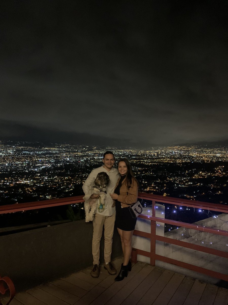 Quería hacer un como empezó // como vamos pero claramente no tengo una conversación de insta de hace 5 años así que aquí les dejo una fotito bonita 🥰