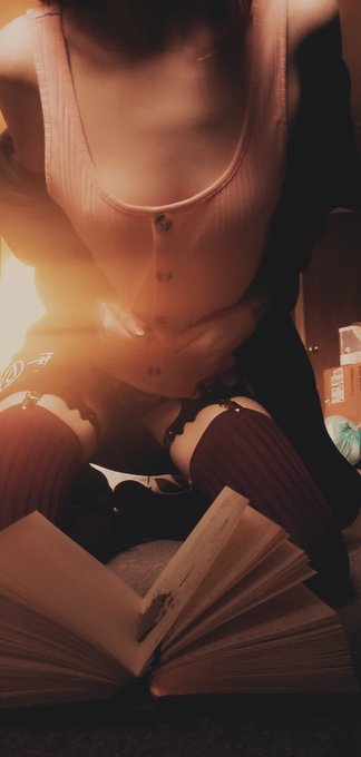 #ContentCreator #artistsontwitter #witchcraft #witch #redhead https://t.co/YldVCfwR6L<a href="/tag/contentcreator"class="tags">#ContentCreator</a><a href="/tag/artistsontwitter"class="tags">#artistsontwitter</a><a href="/tag/witchcraft"class="tags">#witchcraft</a><a href="/tag/redhead"class="tags"><span>#redhead</span></a><a href="/tag/witch"class="tags"><span>#witch</span></a>