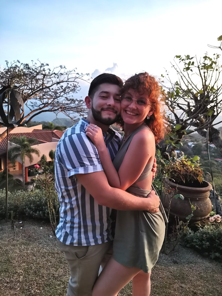 CesarCG_'s tweet image. Como empezó / Como va
Desde el 31-Jul-20 ❤️