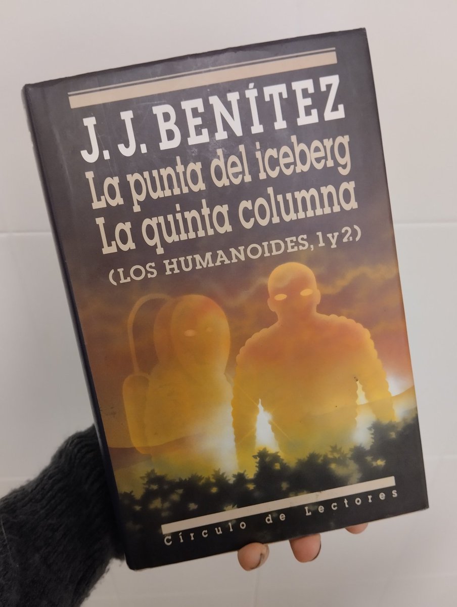 Heralda_Muerte's tweet photo. 🔥SORTEO🔥

Como comenté hace unos días, voy a sortear unos libros que tengo repetidos. En este caso, conseguí los dos libros de la Ed. Planeta.

Así que hasta el domingo 15 podéis optar a llevaros estas dos obras cumbres de nuestra Ufología, recogidas en una edición.

Bases⏬: https://t.co/mC19YEoCRl