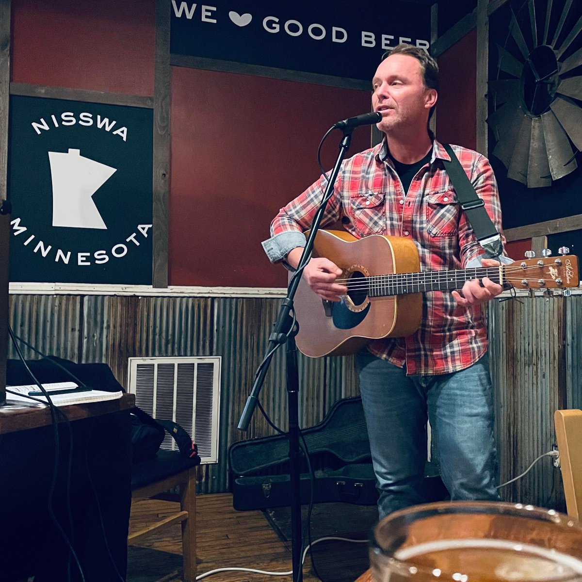 gawker slowdown (@gawkerslowdown) on Twitter photo Man I love weekends that I get to head Axe-ward. If in the Brainerd lakes area Saturday, I'll be at <a href="/BigAxeBrewCoMN/">BigAxeBrewingCompany</a> from 6-9. Come on out! Man I love weekends that I get to head Axe-ward. If in the Brainerd lakes area Saturday, I'll be at <a href="/BigAxeBrewCoMN/">BigAxeBrewingCompany</a> from 6-9. Come on out!