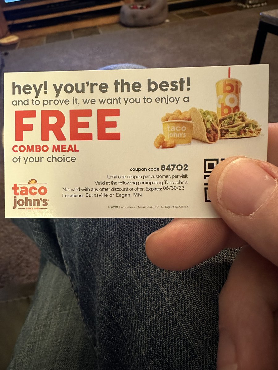 daveryankdwb's tweet photo. Lunch is on me for the first 100 people @tacojohns in Burnsville, Wednesday 11:30 - 1:30! Come by and let’s eat! 🌮 https://t.co/h3r5KYIqvV