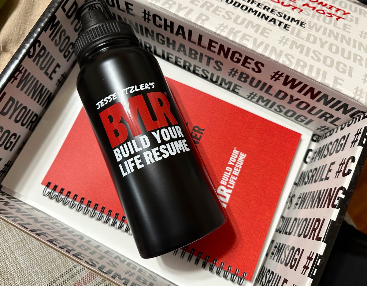 mr_herrera1's tweet image. Ready to dominate 2023!💪🔥 #BYLR @JesseItzler